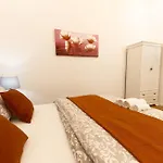 Superior N\' Cozy Mozsar 6 Suite In The Heart Of Budapest