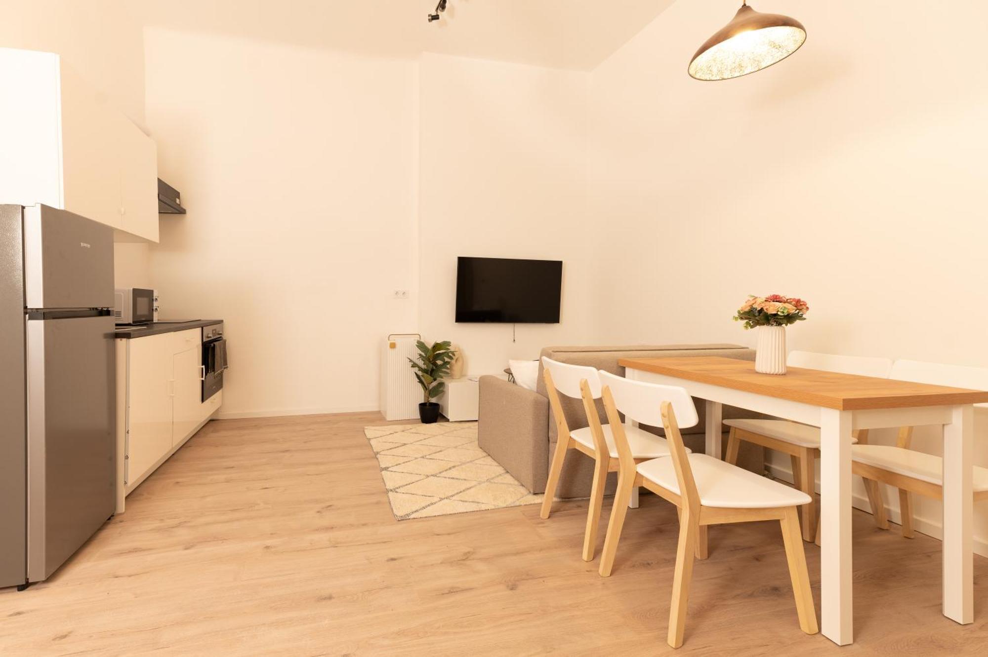Superior N' Cozy Mozsar 6 In The Heart Of Budapest