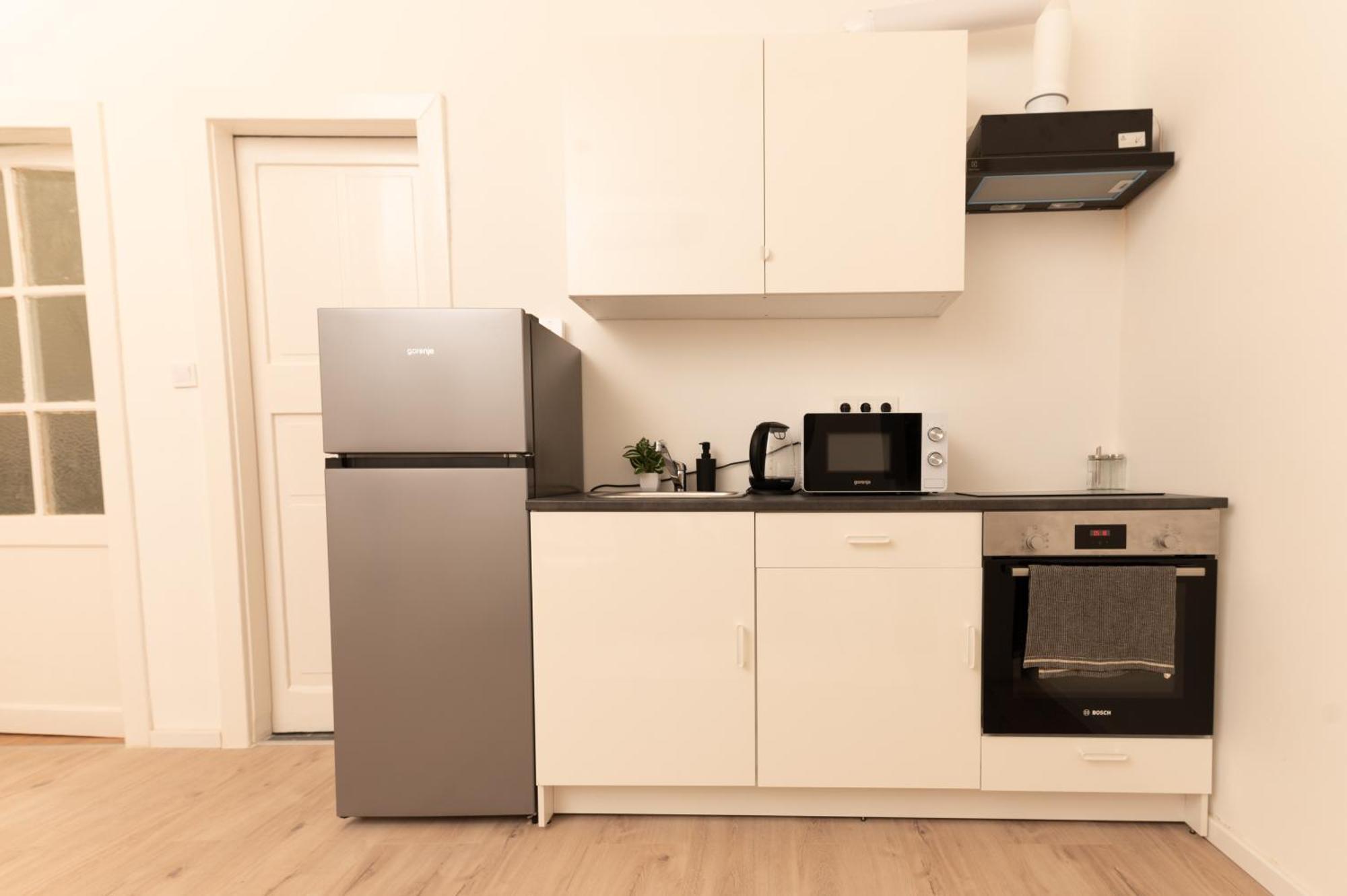 Superior N' Cozy Mozsar 6 In The Heart Of Apartamento Budapest